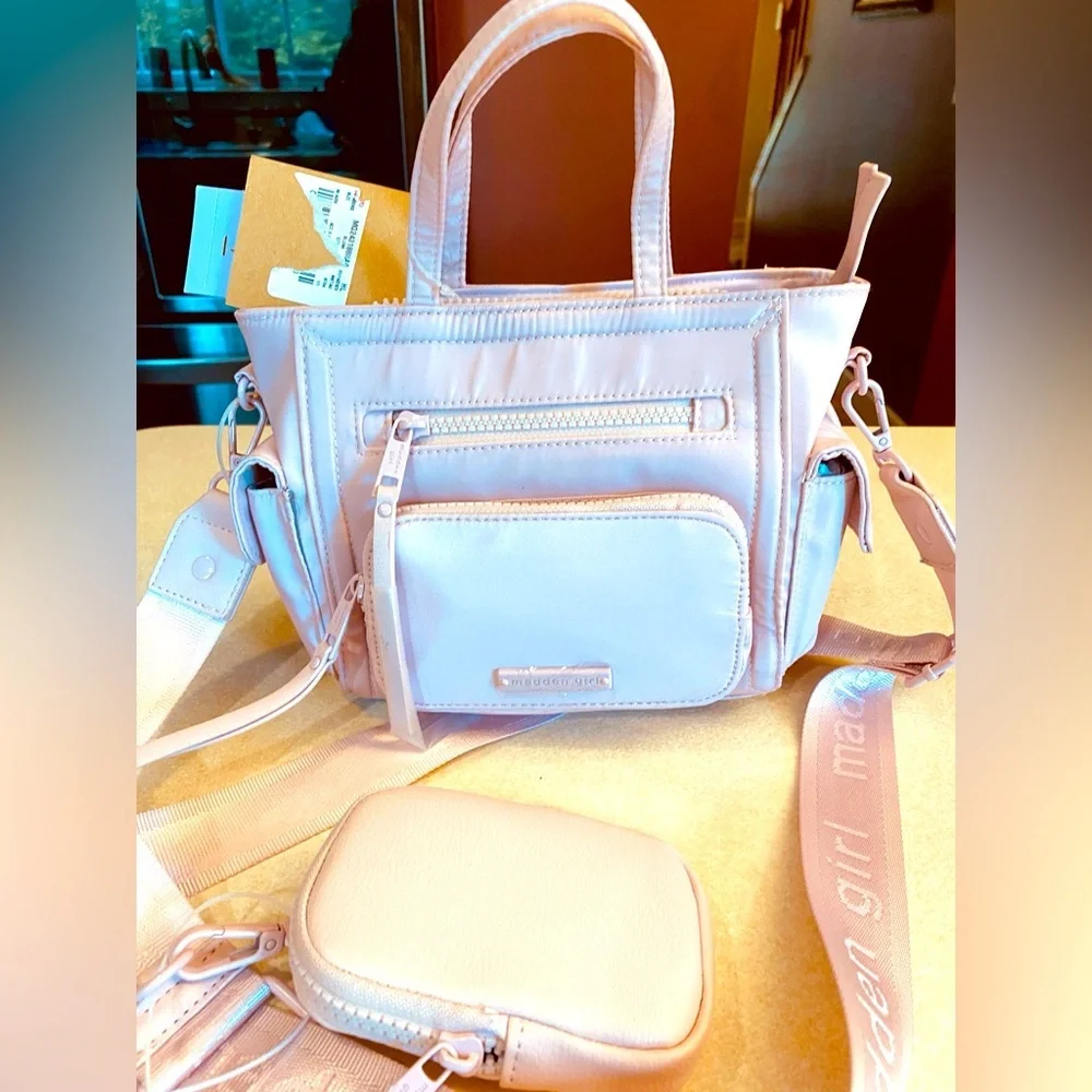 MADDEN GIRL Mauve Mini Tote w/Adjustable Guitar Strap, NWT
